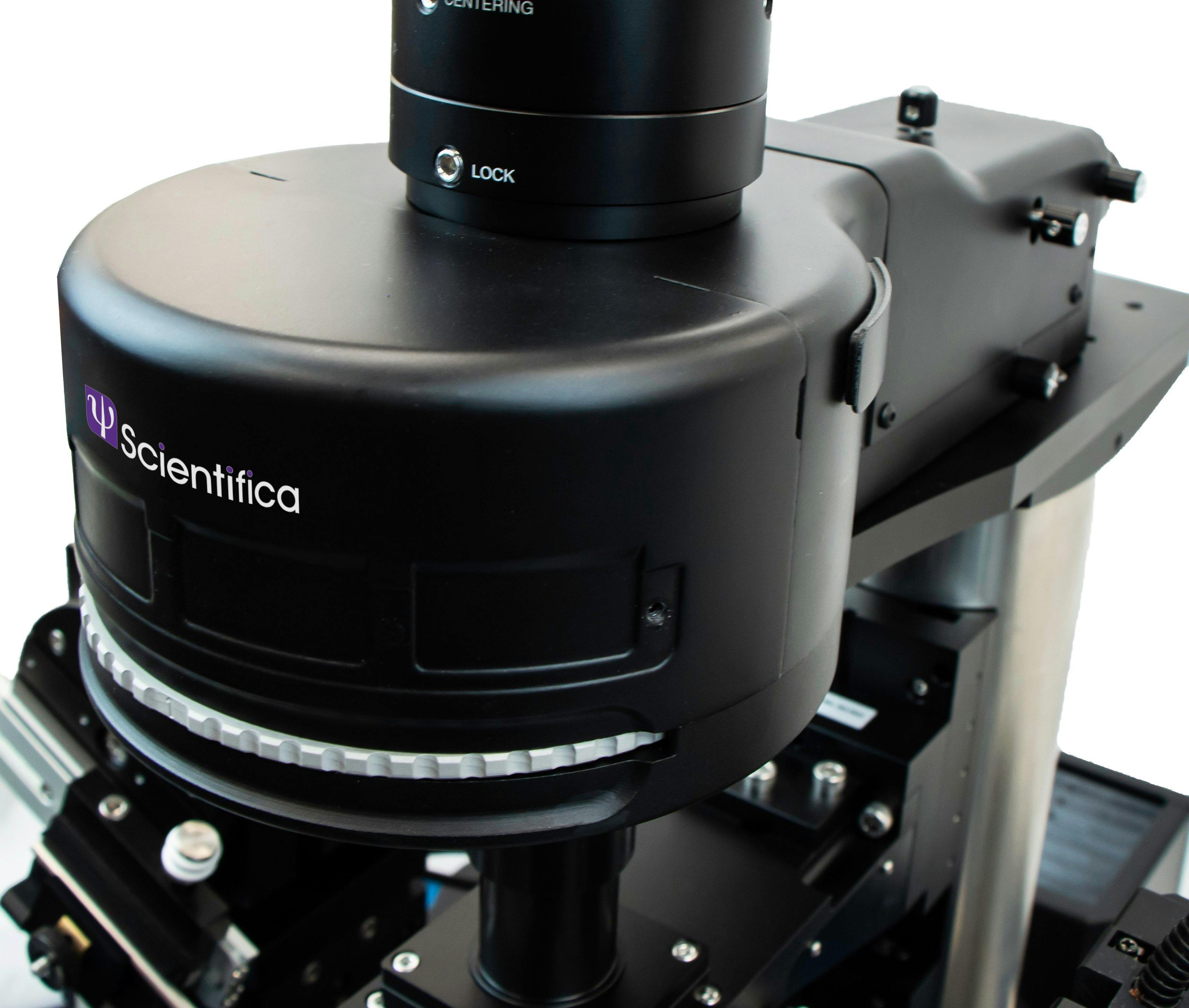 Epifluorescence illuminator on patch clamp electrophysiology system