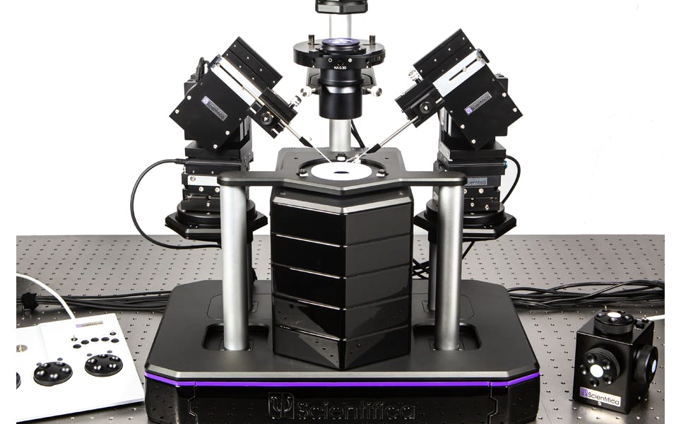 Fully integrated electrophysiology rigs built for patching in single cells, cultures or cell monolayers.