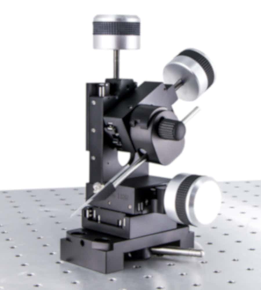 Scientifica LBM 7 manipulator with smooth adjusters for greater control