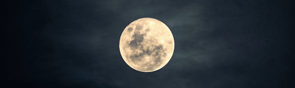 Moon canva