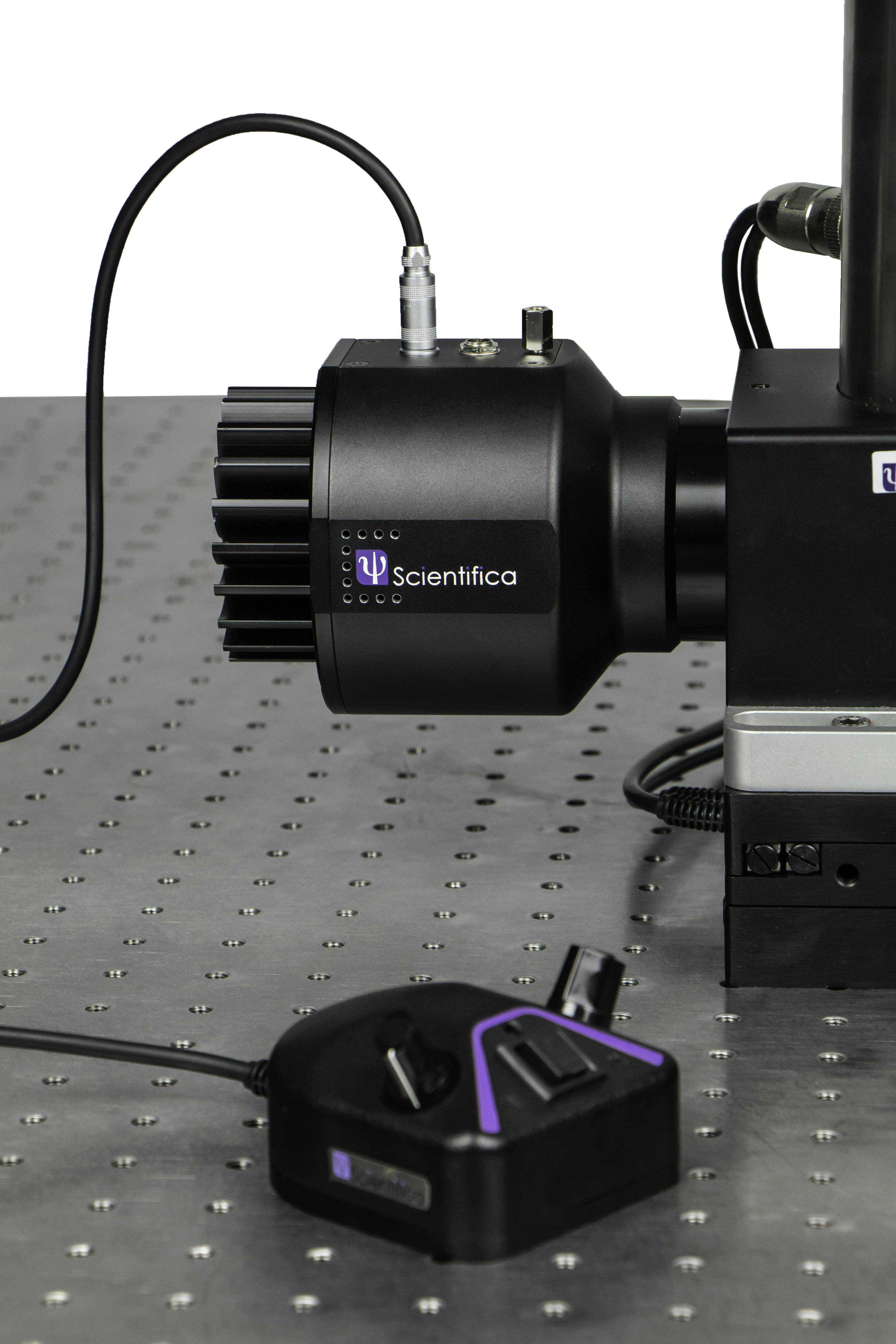 Dual-Mode LED Illumination for Electrophysiology