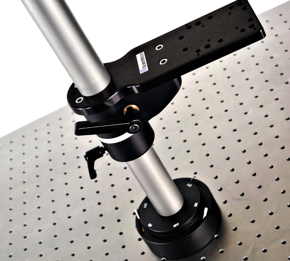 Post & Platform for mounting micromanipulators with magnetic base